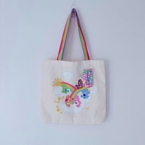 SHEIN X Gummy Bears Collab Cream Tote Bag with Rainbow Strap